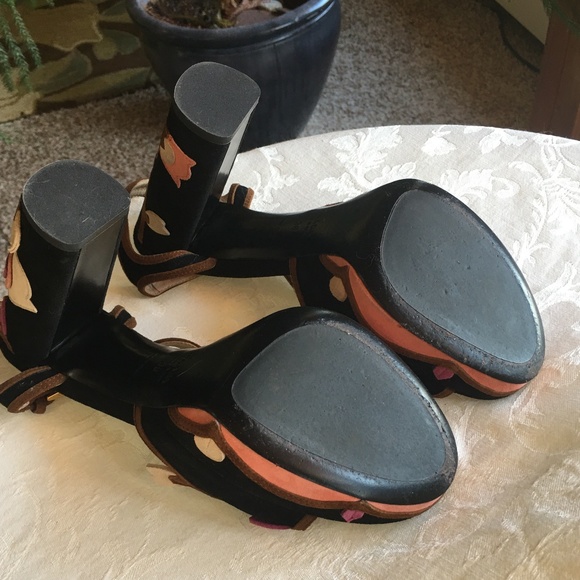 Prada Suede Platform Sandals - Picture 5 of 9